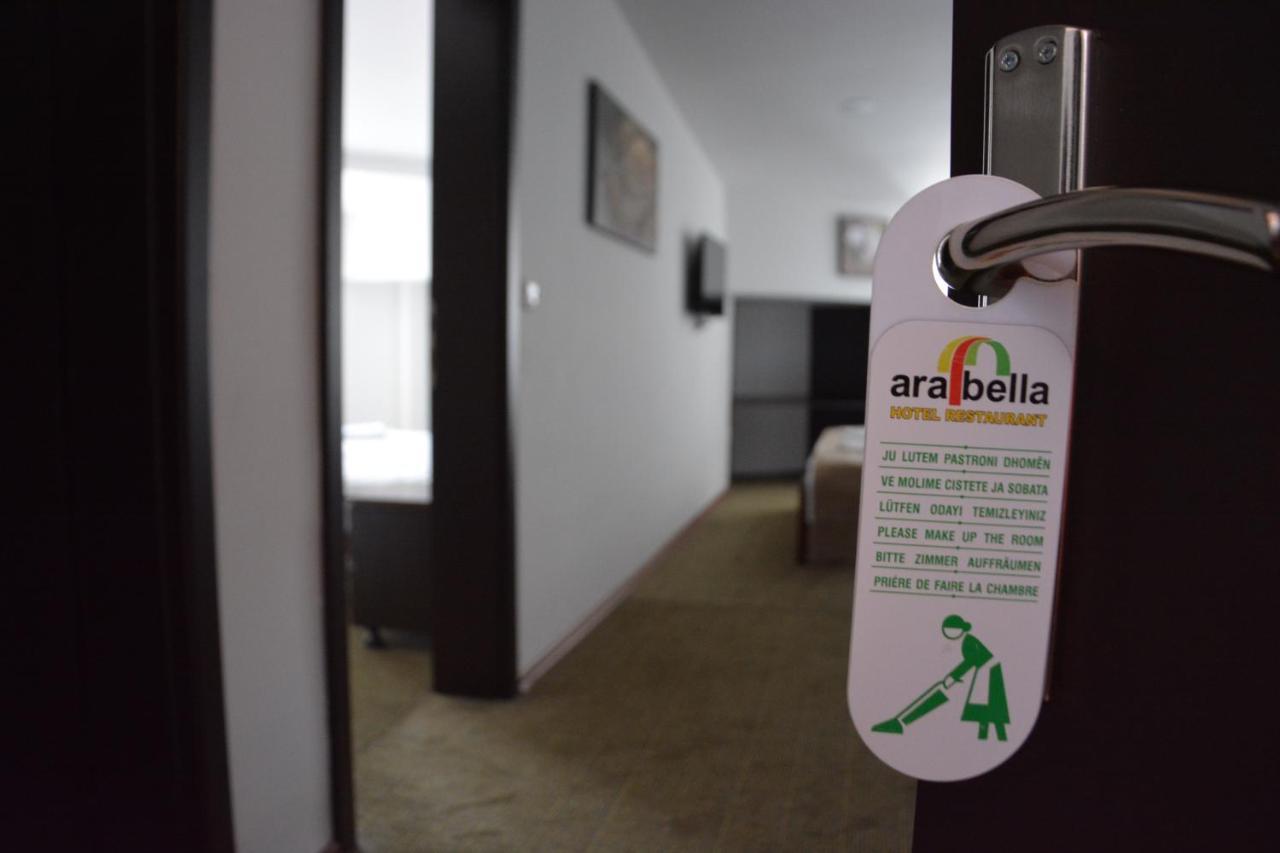Arabella Hotel Kičevo エクステリア 写真